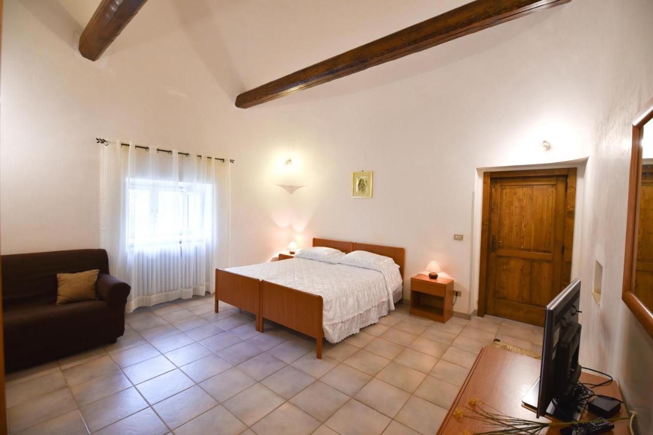 Agriturismo Il Ciliegeto Locorotondo Exterior foto